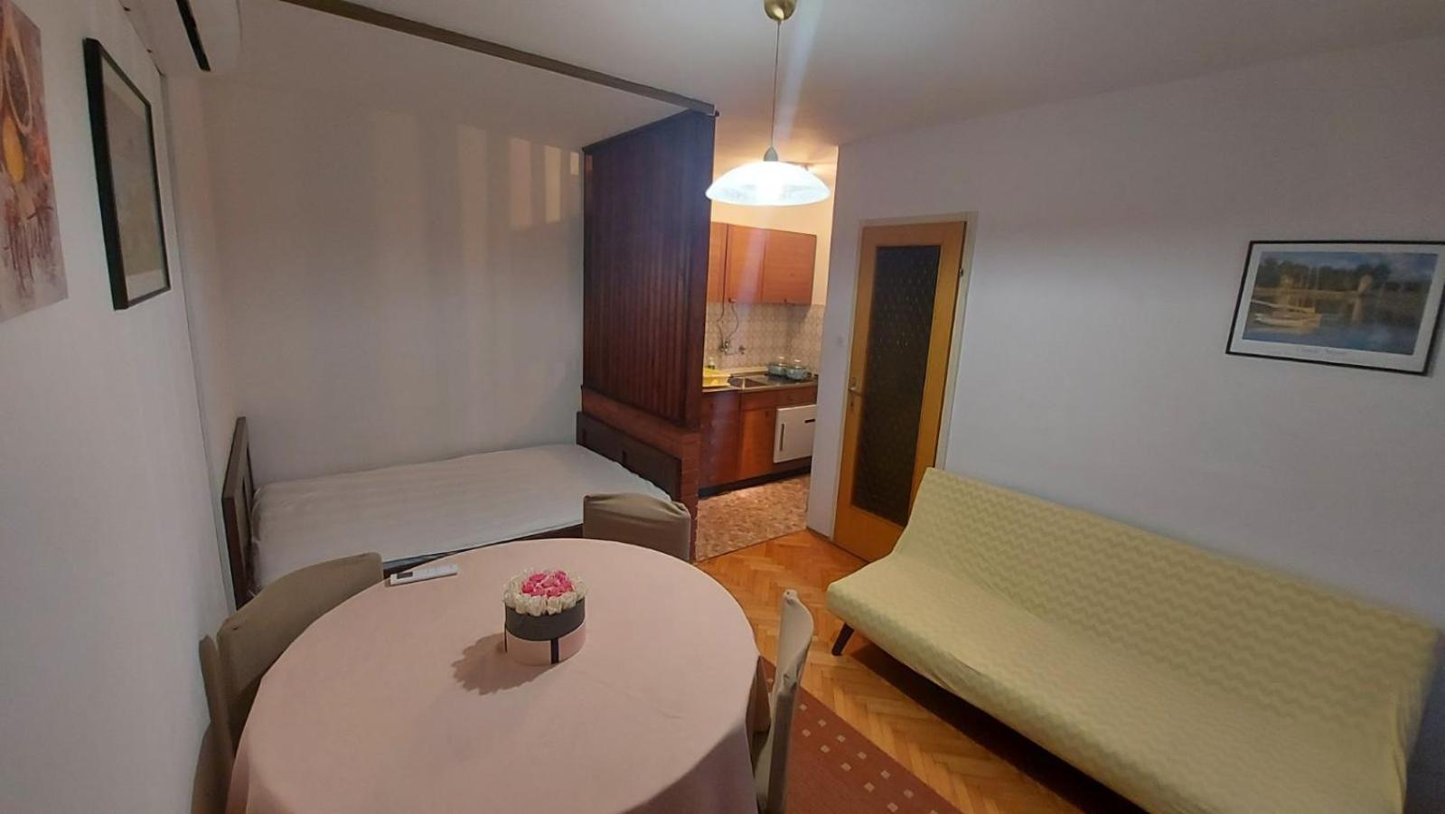 Hotel House Lanterna Pag Pag Town Zimmer foto